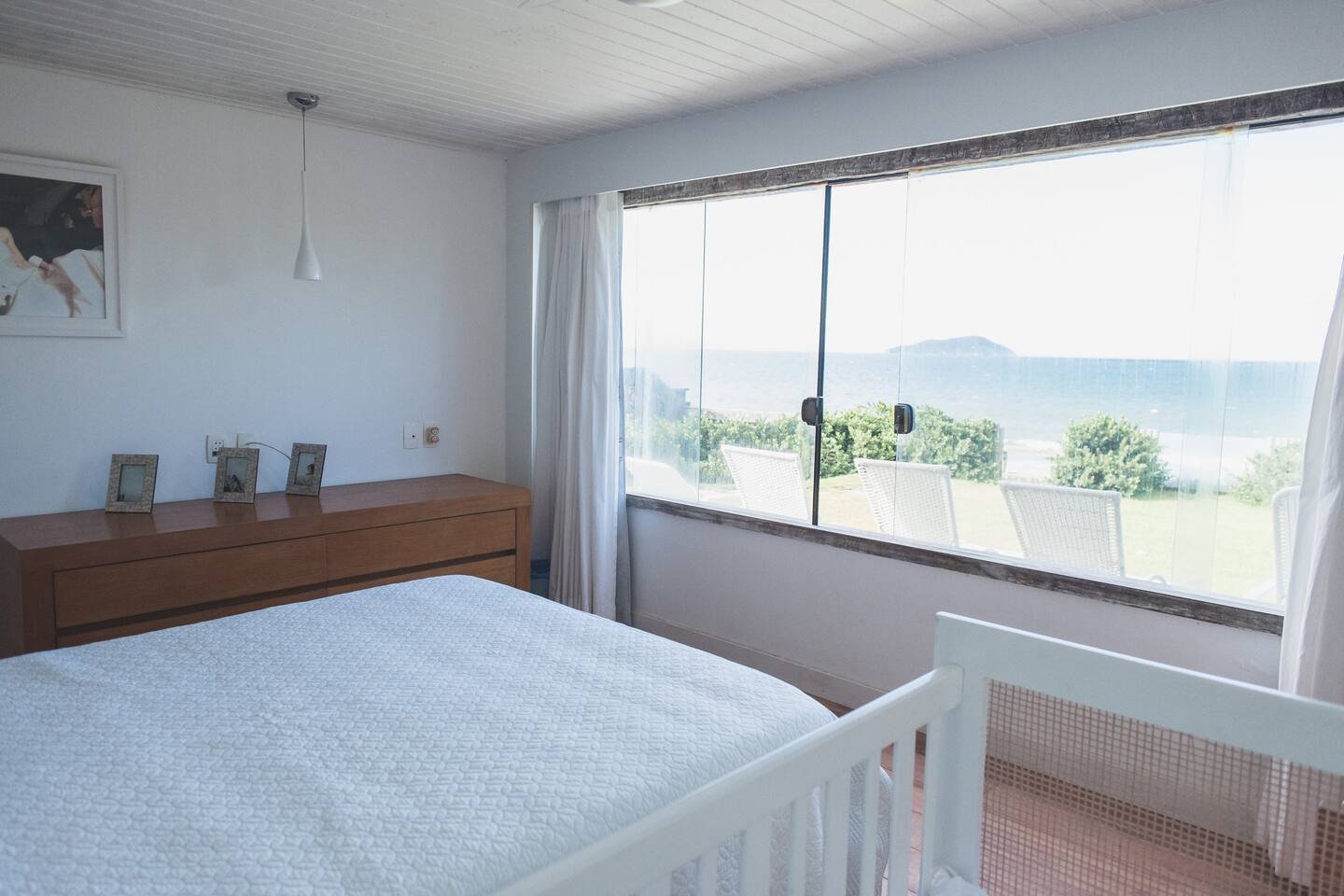 8c4aa8dc-26bd-41d1-b7a4-a4c605849e0a